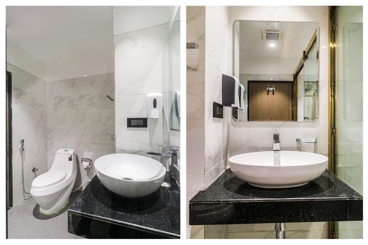 Oyo Townhouse 785 Sree Vinayaka Grand Hotell Anantapur Exteriör bild